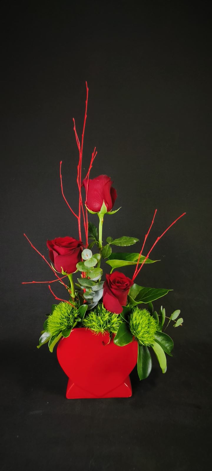 Composición tres rosas. - Imagen 1